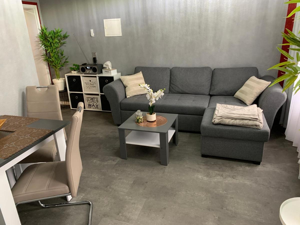 Exklusive Stadtwohnung Am Elbradweg: Best-Preis-Fewo Rathausblick 1 Fuer Max. 3 Pers. Inkl. Wlan, Prime Video & Self Check-In Виттенберге Экстерьер фото