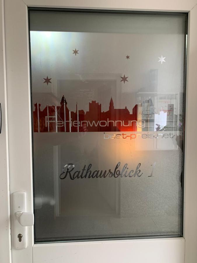 Exklusive Stadtwohnung Am Elbradweg: Best-Preis-Fewo Rathausblick 1 Fuer Max. 3 Pers. Inkl. Wlan, Prime Video & Self Check-In Виттенберге Экстерьер фото